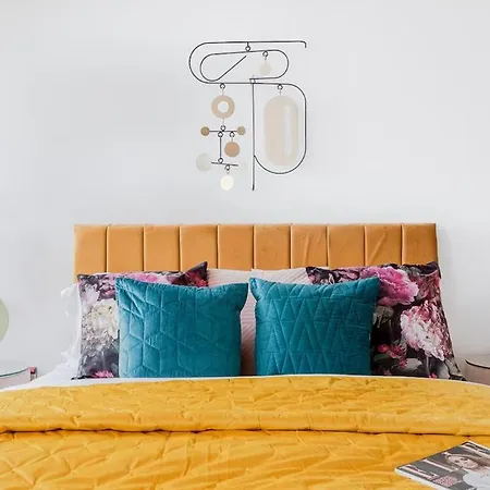 Appartement Monolocale Spazioso E Impressionantecheckprofile *