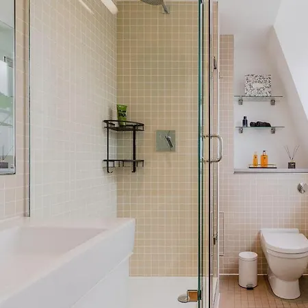 Apartman Monolocale Spazioso E Impressionantecheckprofile Róma